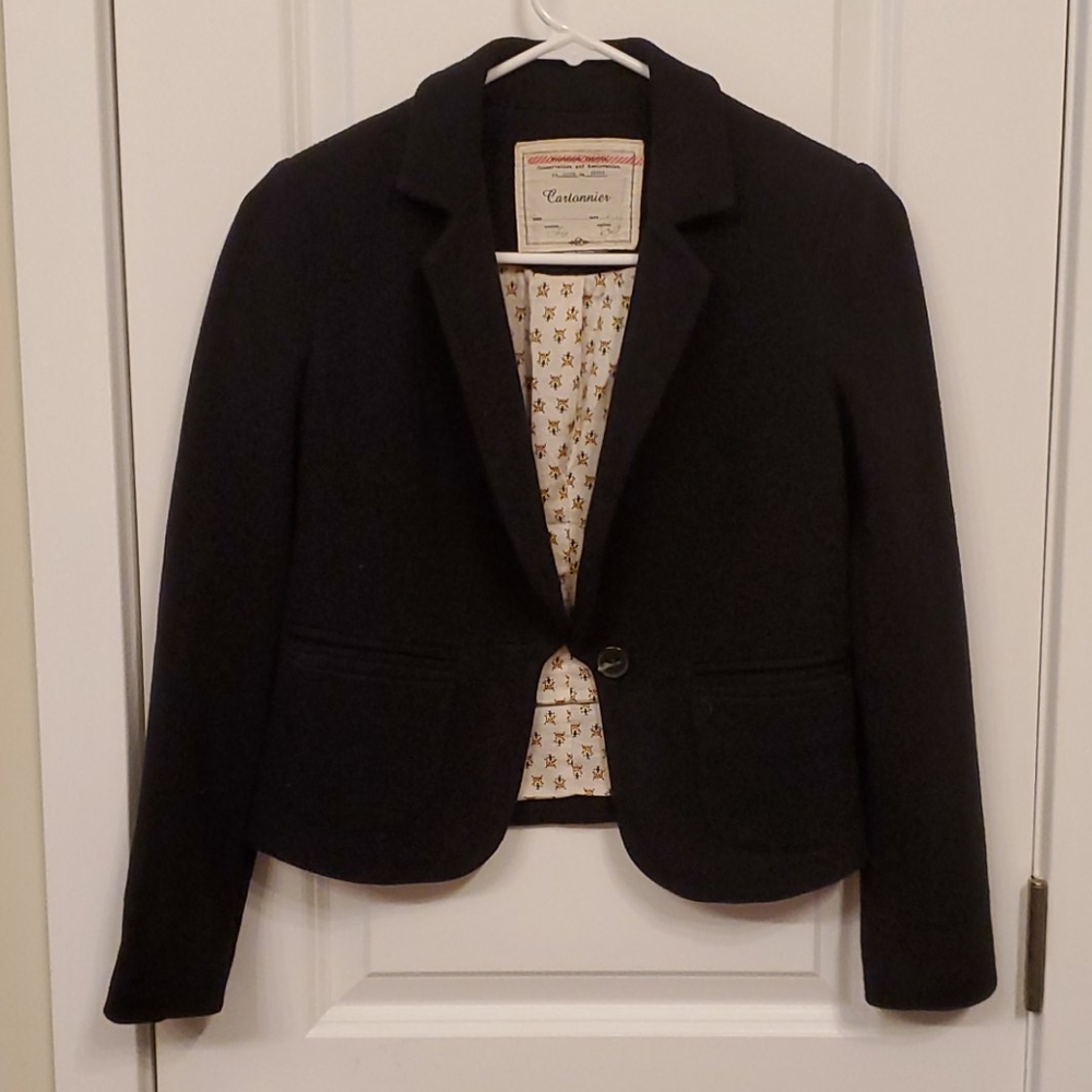 Cartonnier Petit Black Jacket